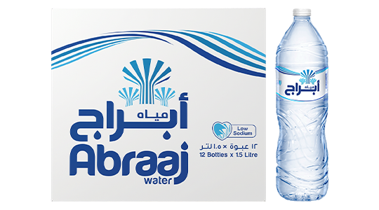 مياه معبأة 1.5 لتر